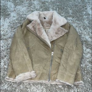Women’s faux fur shirling jacket